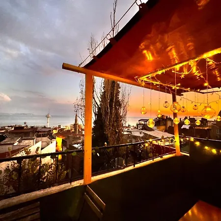 Blue With Views Appartement Istanboel