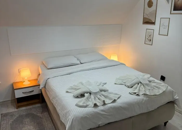 Blue With Views アパート